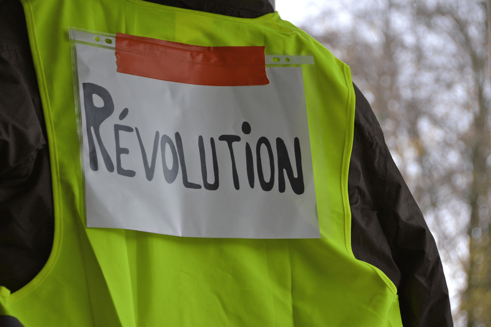The Economic Story Behind the Yellow Vest&nbsp;Movement